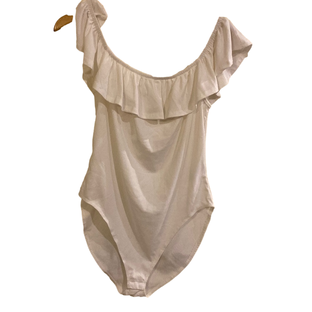 Ten-sixty-Sherman white off shoulder ruffle bodysuit XL